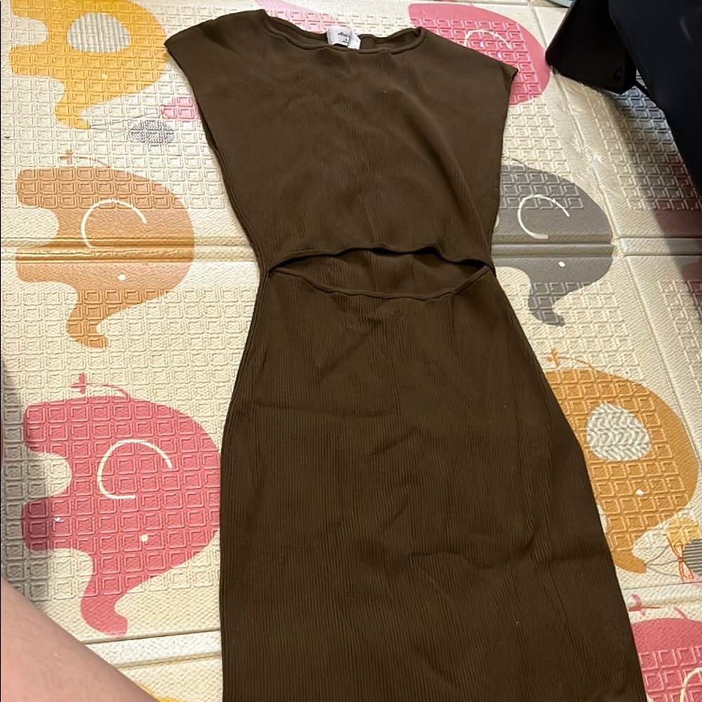 Wilfred Olive Brown Ribbed Cutout Midi Dress